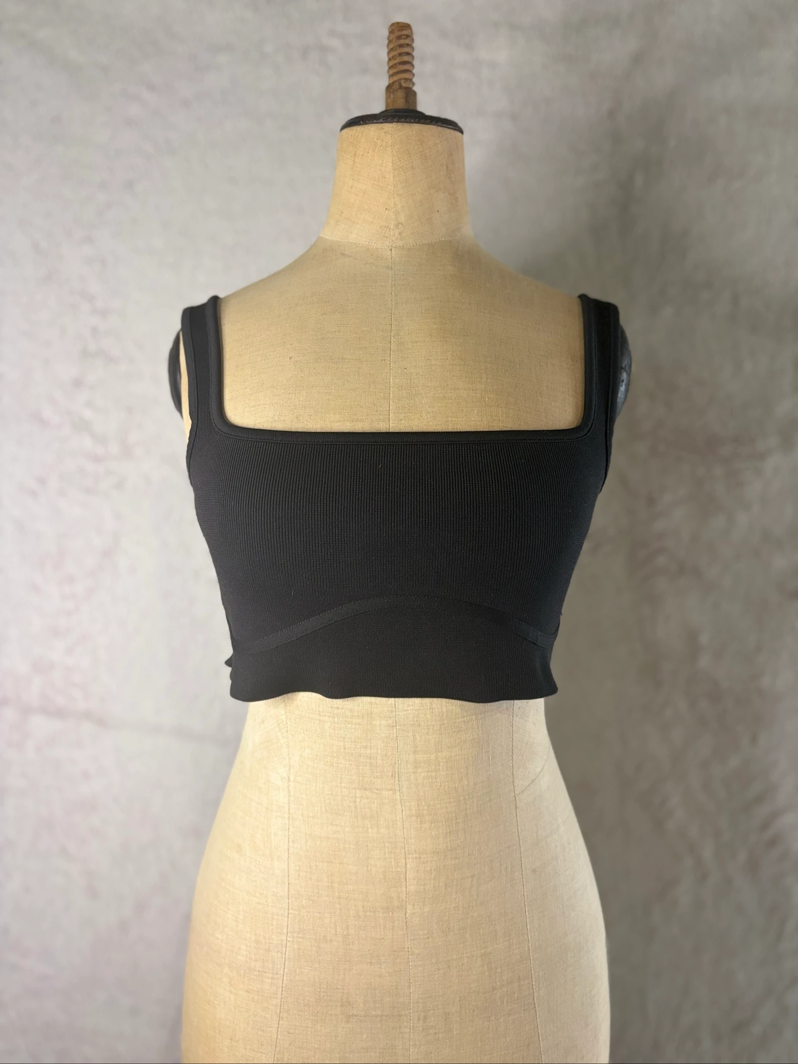 Crop top Zara noir côtelé T.L